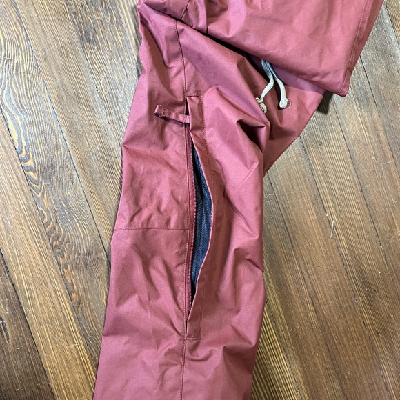 Nikita Clothing Women’s Cedar Pant - Picture 6 of 6